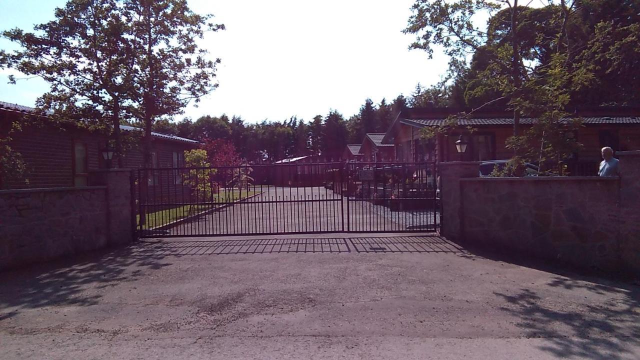12 Burnside Lodge Auchterarder Zewnętrze zdjęcie